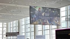 将目光从各类令人兴奋的近景中收回